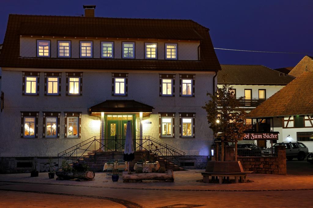 Hotel Zum Baecker Udenhain Exterior foto